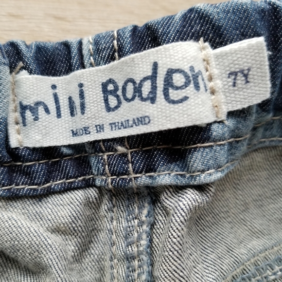 2011 nwot/ln Mini Boden size 7 jean shark shorts - Picture 6 of 9